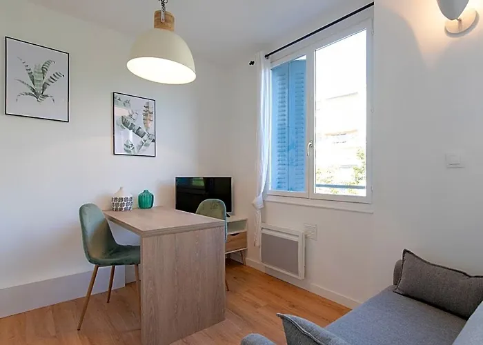 Hotel Le Berliet-Monplaisir à Lyon